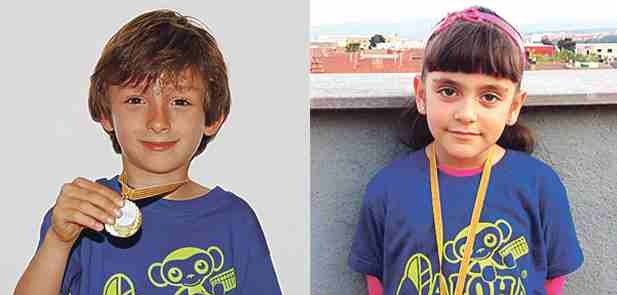 El Biel i la Leia amb les seves medalles
