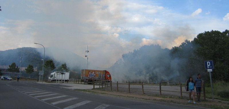Incendi a la ronda Tolosa