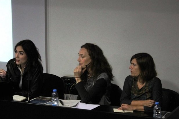 D'esquerra a dreta: Gemma Ubasart, Sònia Ruiz i Lourdes Muñoz _617x412