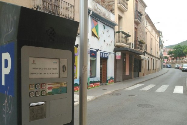 La zona blava no funcionarà durant el mes d'agost_617x412