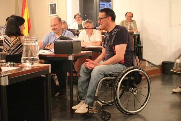 Guillem Rocabert de la Plataforma Castellar Accessible al ple_617x412