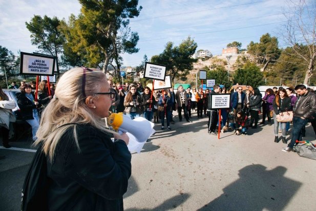 La lectura del manifest per part de la presidenta d'ADA, Isabel Martínez_617x412