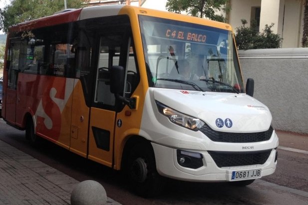  La línia d'autobusos C4 ha estrenat un nou vehicle de 35 places_617x412