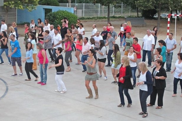 Moment del ball de 'bachata' i roda cubana_617x412