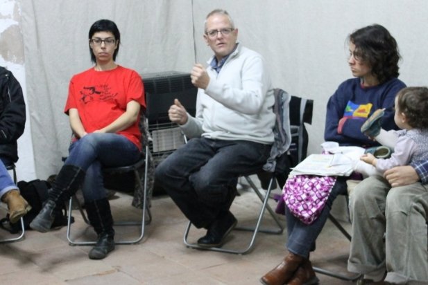 A l'assemblea es va parlar sobre com poden les associacions de Castellar participar en el Procés Constituent_617x412