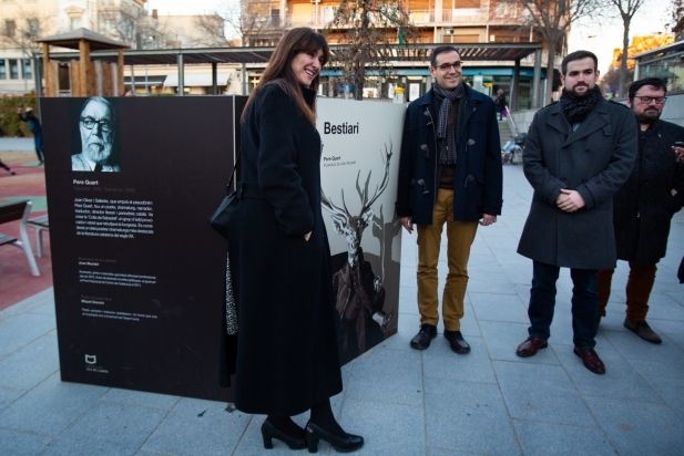 El punt de trobada de 'Castellar, Vila de Llibres ' a la pla. Calissó ha despertat l'interès de la consellera de Cultura - Q.PASCUAL