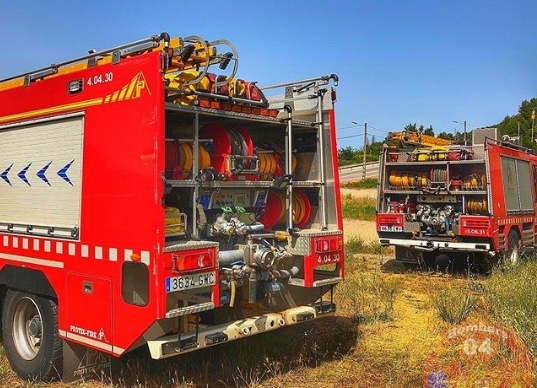 El Parc de Bombers Voluntaris de Castellar ha activat el reforç i estarà obert, de 7 h a 19 h / FOTO D'ARXIU DE @bomberscdv04