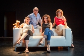 Gemma Pellicer, Jeroni Oller, Dolors Ruiz i Olga Torrents, equip de TIC Escènic. || CEDIDA
