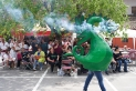 Un dels dracs participants a la trobada de dracs i bruixes de la Festa de la Primavera