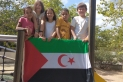 Els nens sahrauís que passaran les vacances a Castellar amb els infants de la vila amb qui conviuran