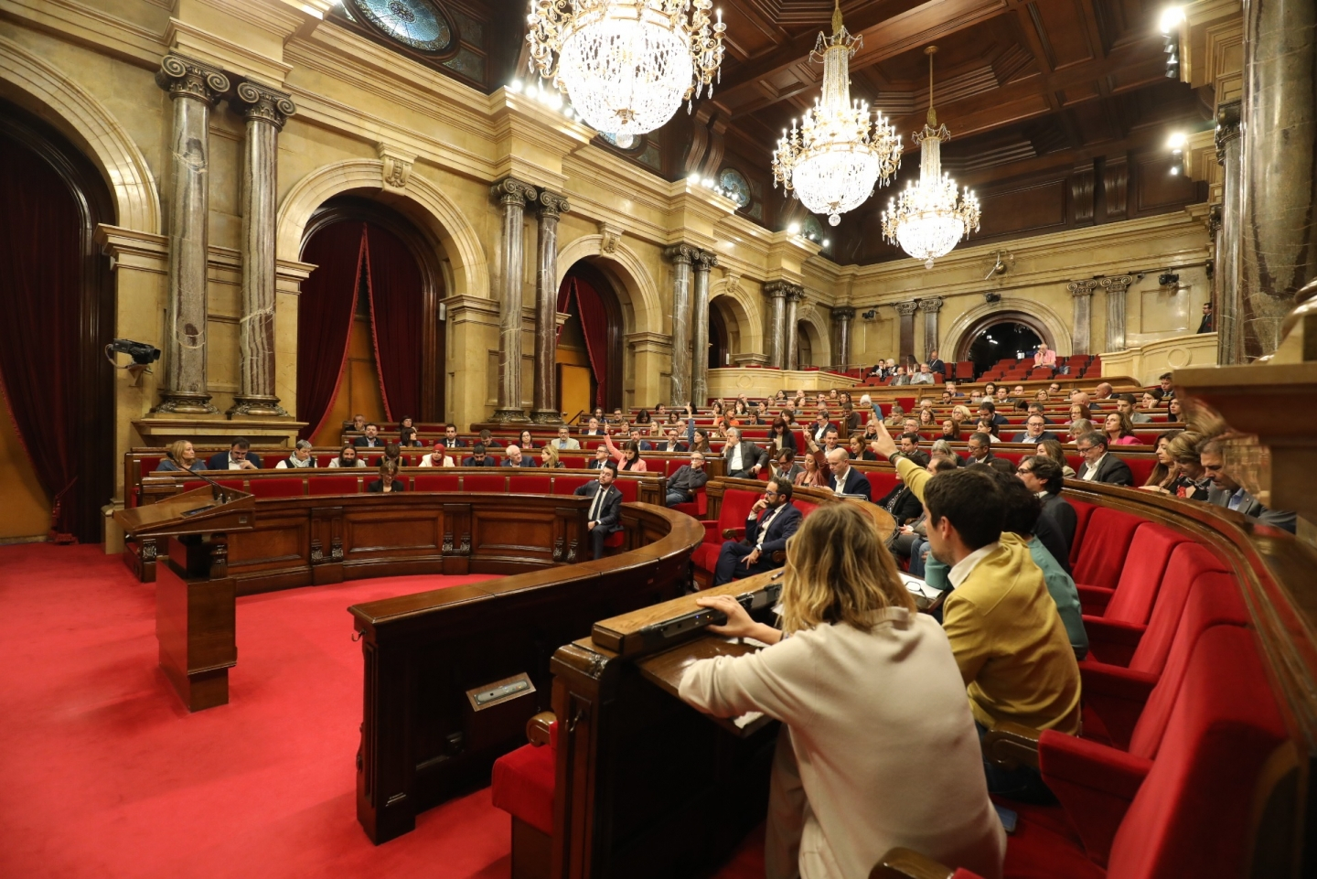 parlament_1440x961