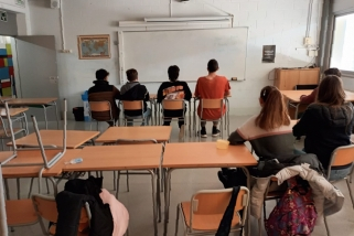 Una classe de 4t d’ESO de l’Institut Puig de la Creu amb pocs alumnes en motiu de la vaga d’educació fa tres anys / Cedida