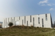Exterior de la nau de Hannun al Pla de la Bruguera