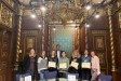 L'alcalde de Castellar, Ignais Giménez i la regidora de Comerç, Anna Màrmol, amb les comerciants guardonades