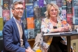 Núria Aymerich, al costat de l'editor Marc Basté, durant la presentació del llibre la setmana passada a la llibreria La llar del llibre
