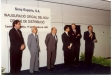 Al centre, el president de la Generalitat, el president de Sony España i l'alcalde Corominas durant la inauguració de la Sony || Casa de la Vila