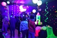 Alumnes de 3r de l’Emili Carles-Tolrà en el passatge aquest divendres