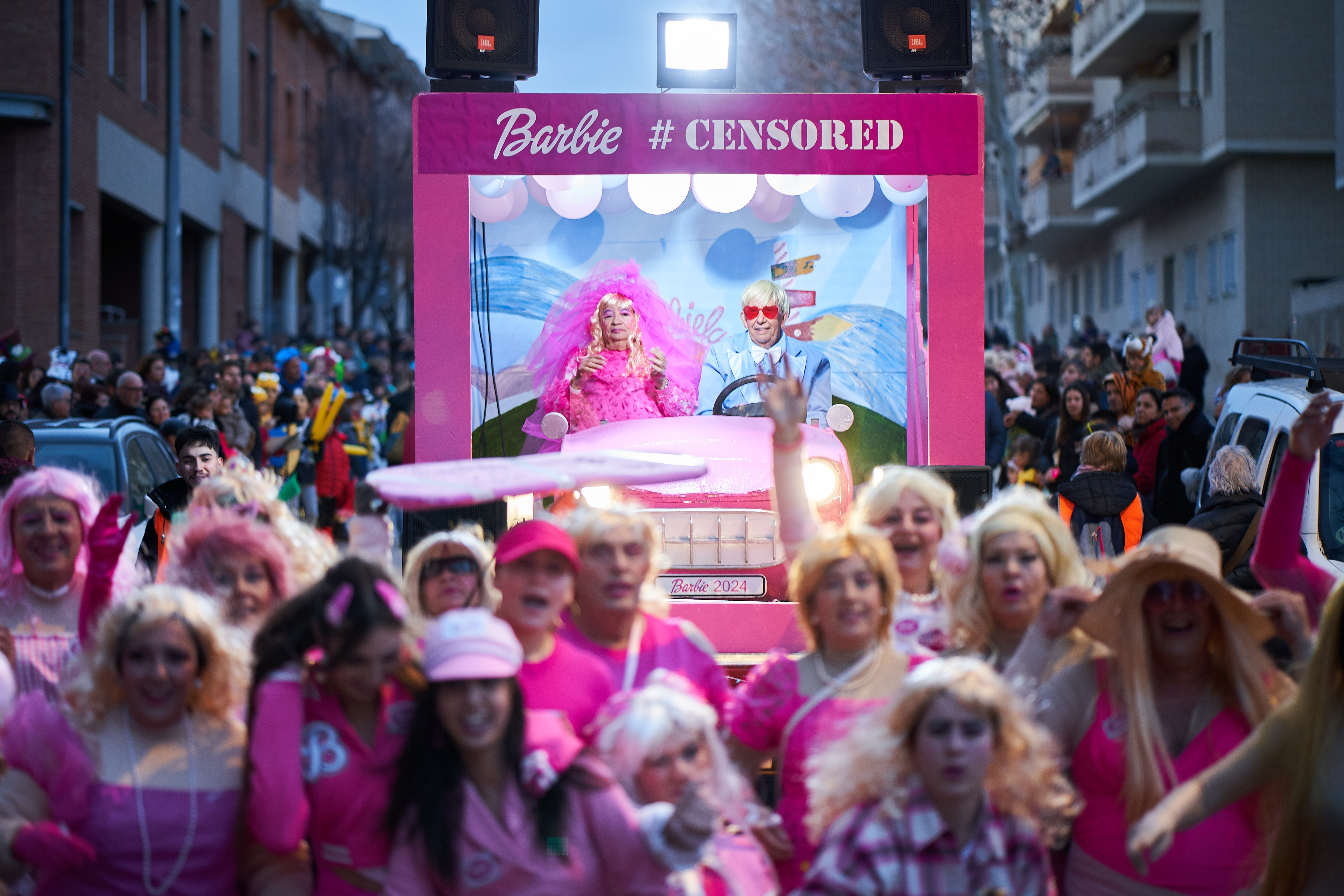'La  vie en rose' va rebre el premi a millor comparsa. ||Q. P.