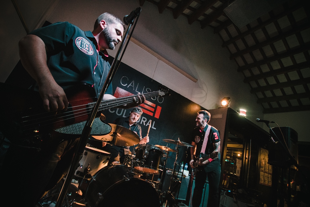 Three Engine Empire concert at Batalla de Bandes.  ||  M