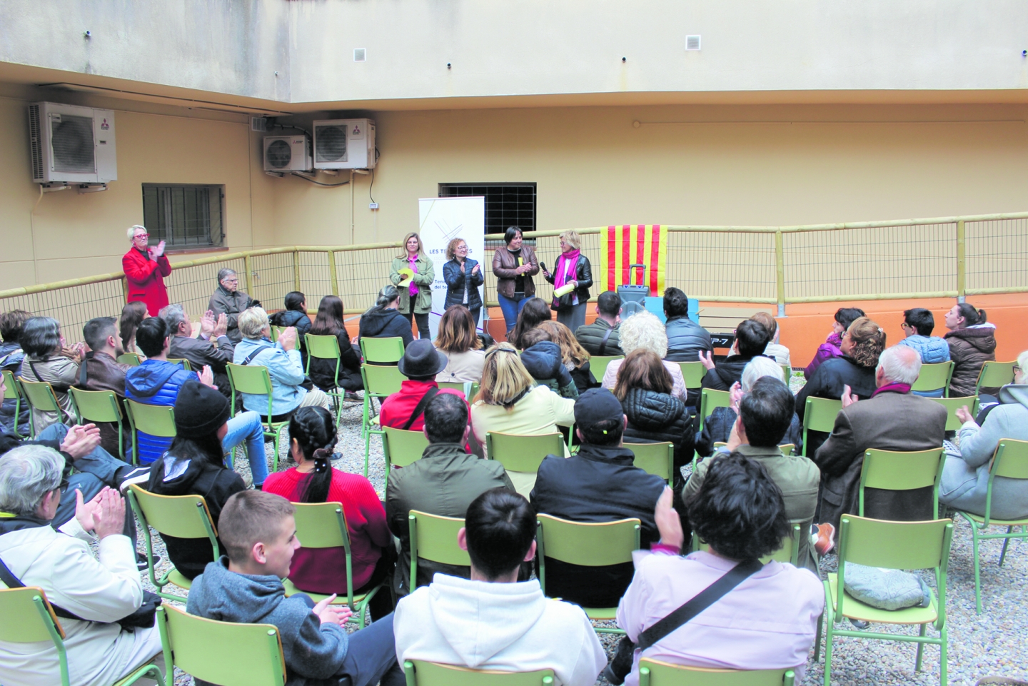 09 escola adults_1440x961