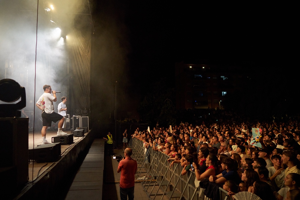 Moment del concert amb els The Tyets a Castellar. ||Q. P.