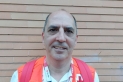 El psicòleg Artur Roman a València amb un dispositiu de la Creu Roja / Cedida