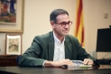 Ignasi Giménez s’emociona durant l’entrevista recordant la figura del socialista Ernest Lluch, assassinat per ETA el 2000, una de les seves inspiracions polítiques