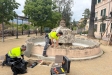La Brigada Municipal ha començat a fer tasques de manteniment a fonts com la dels jardins del Palau Tolrà.  || AJUNTAMENT