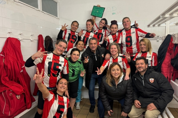 L'equip de veteranes de la UE Castellar.
