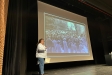 L'arxivera municipal, Sílvia Sáiz, durant la conferència a L'Aula