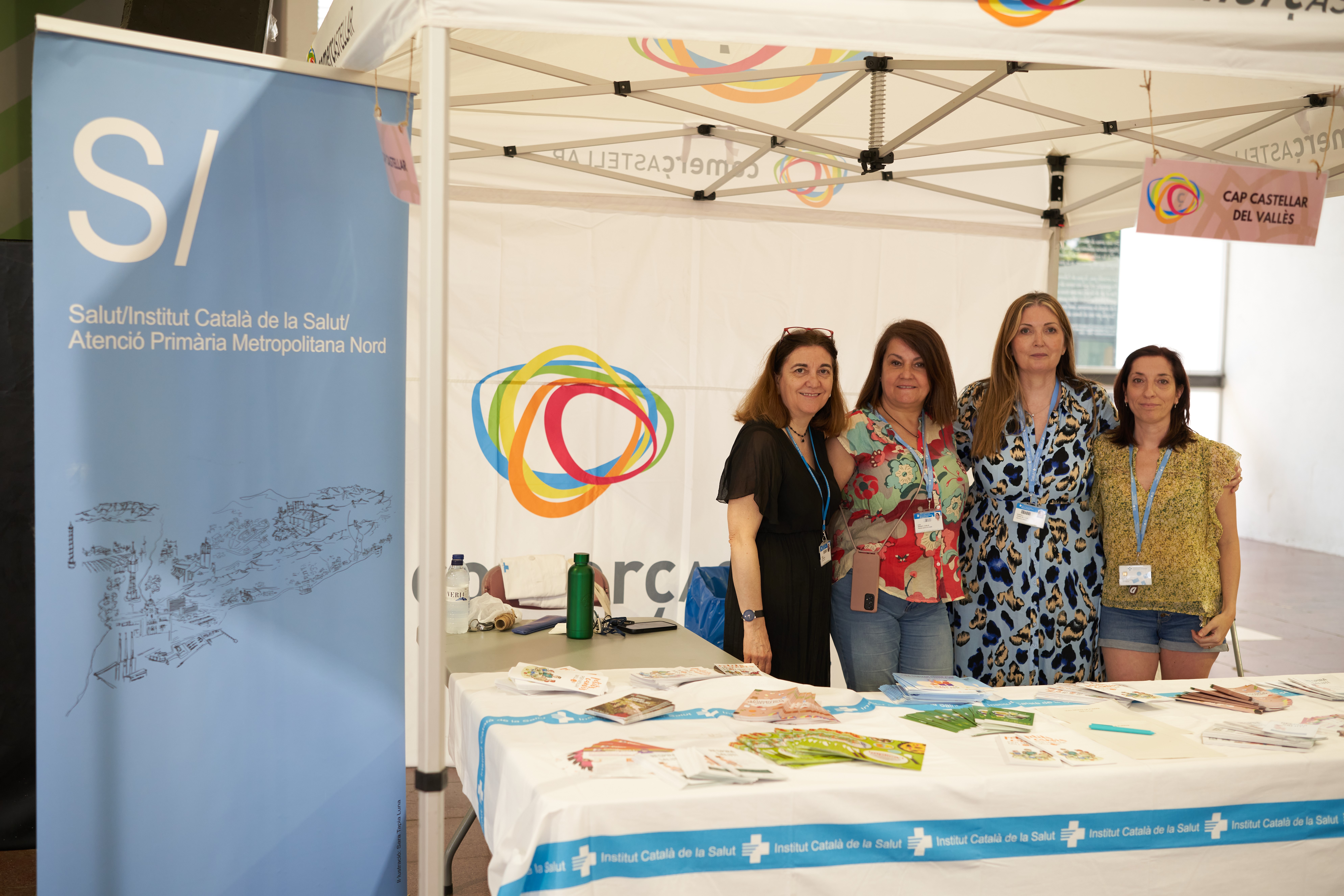 L'equip del CAP de Castellar a l'estand de Vidafest