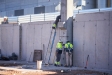 Obra de construcció de la nova nau de l'empresa La Sirena que s'està aixecant al polígon del Pla de la Bruguera || Q. Pascual