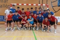 A dalt, els dos equips capitanejats pel Roc i el Jan Franch.
