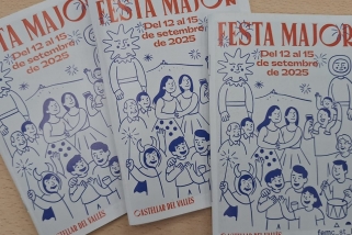 Tres exemplars del programa de Festa Major d'aquest any || Aj. Castellar