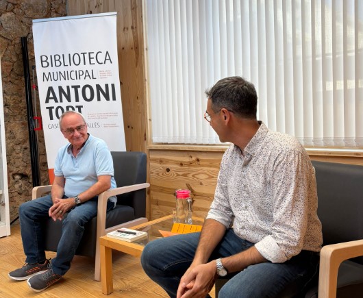 Josep Asensio i Ignasi Giménez durant la presentació del llibre | Cedida