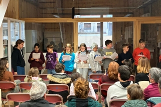 Els infants a l'acte de la Biblioteca | O.Ferran