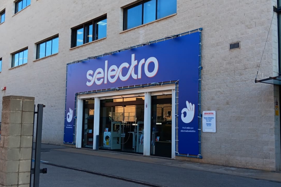 WhatsApp Image 2025 12 03 at 10.15.19 (1)_950x634