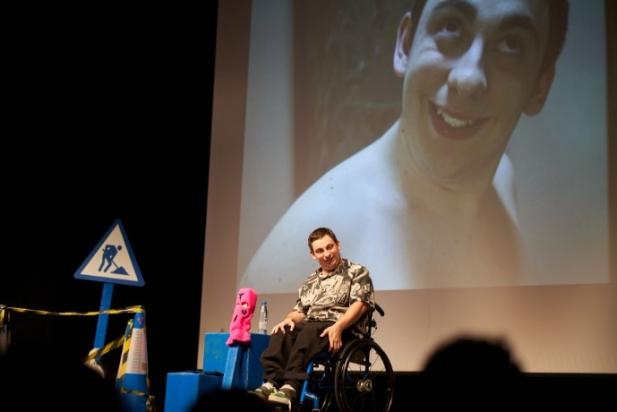 Marc Buxaderes ha fet riure de valent als assistents | Q.Pascual