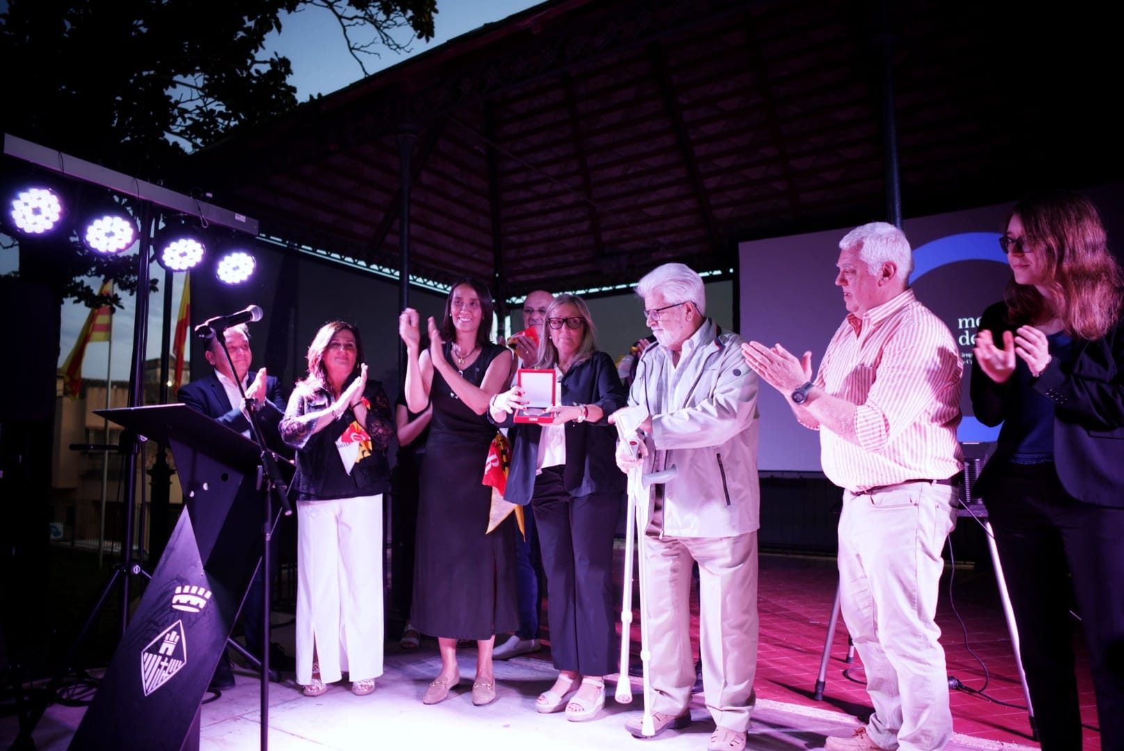 Setembre: medalla de la vila per al Grup Pessebrista de Castellar