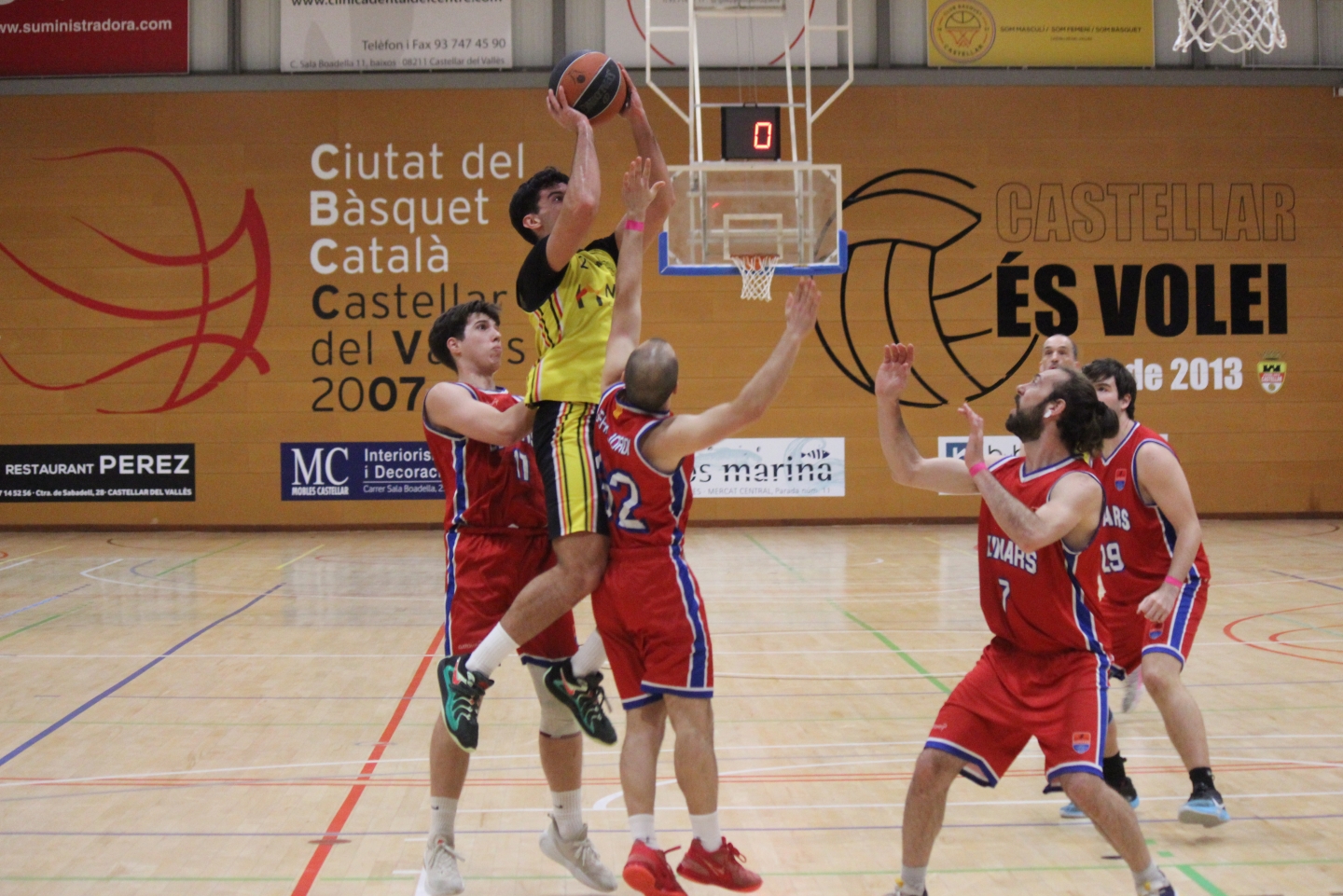 15   basquet_1440x961