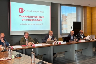 El president de la Cambra, Ramon Alberich, el tercer per la dreta