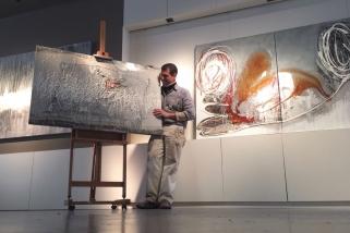 Enric Aguilar, pintor i propietari de la galeria Aguilart a Castellar.  || CEDIDA