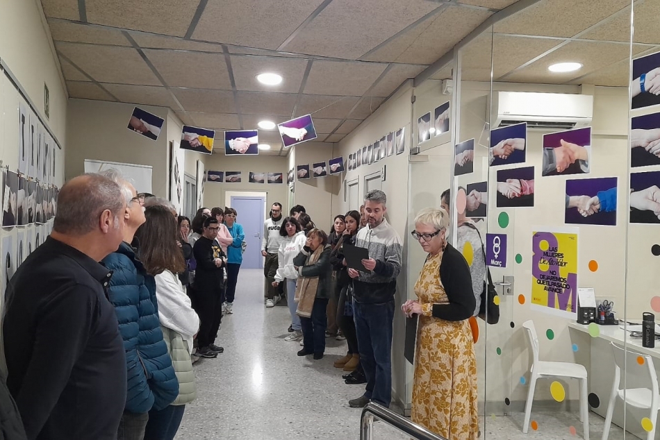 10  Escola Adults_950x634