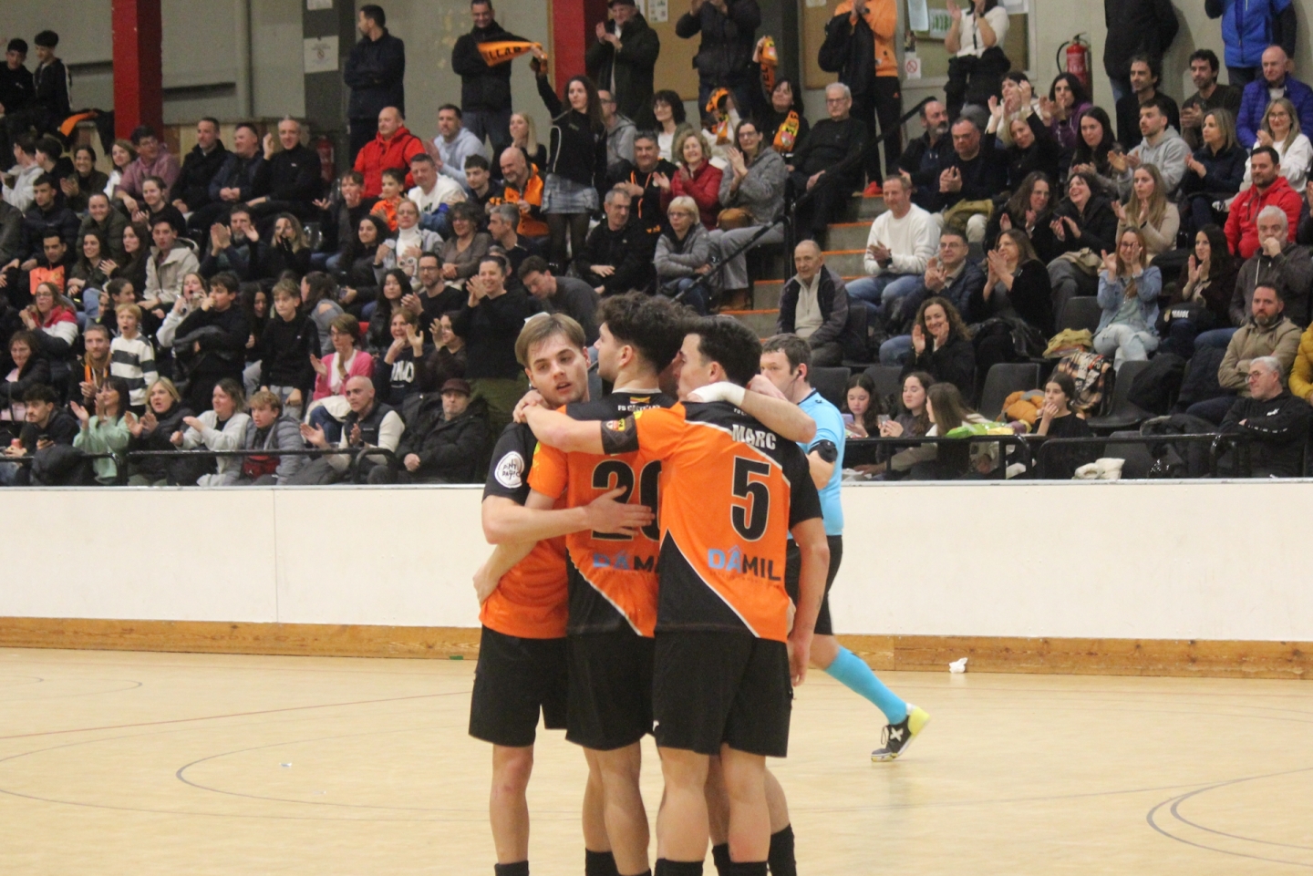 14   futsal_1440x961