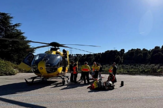 Rescat d’una dona accidentada Divendres Sant. || bombers de castellar