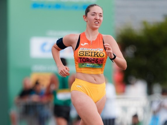 Gina Torres durant la cursa de Brasilia del mundial de marxa per equips.