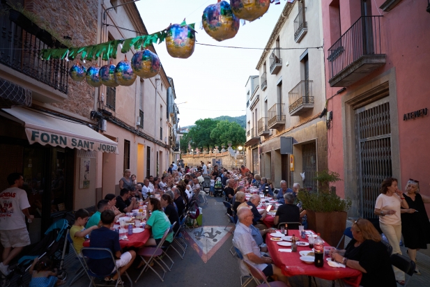 Sopar de la revetlla de l'Associació del Centre, dissabte passat. || Q. P.