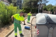 Neteja de contenidors a Sant Feliu del Racó en una imatge d’aquest dimecres || Aj. Castellar