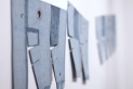 Escultura de la sèrie “Transformacions d’un satèl.lit base” que l’artista castellarenca Laia Martí Puig presenta al Museu Tèxtil de Terrassa. || Daniela Pfeil