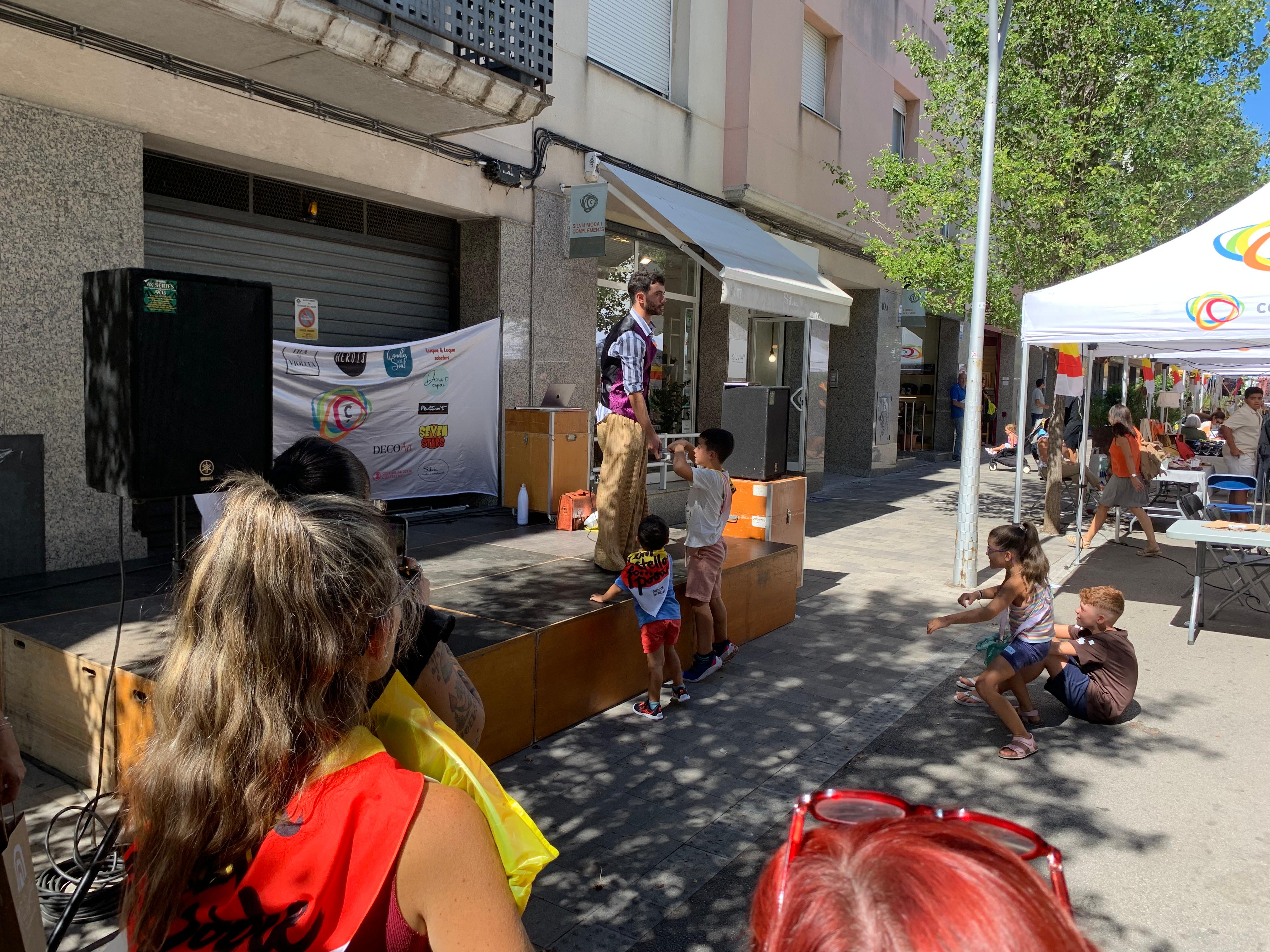 En Tris a l'escenari de la fira Street Market